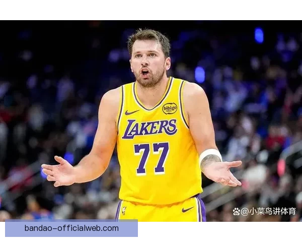 东契奇因16次技犯被禁赛一场 NBA官方宣布罚款26.4万美元