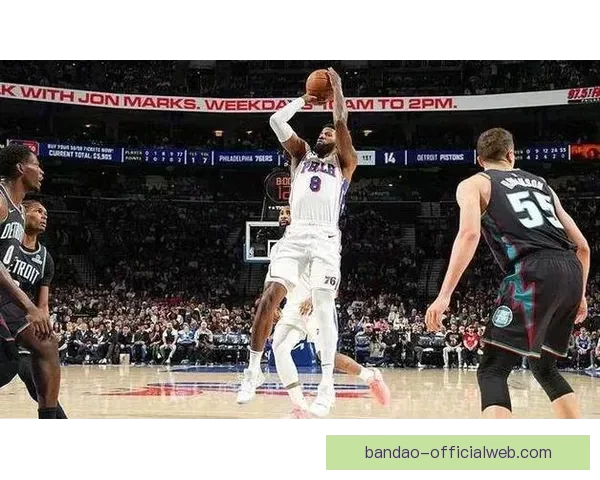 活塞横扫76人锁定东部第一詹金斯两双乔治复出近六战五场20+